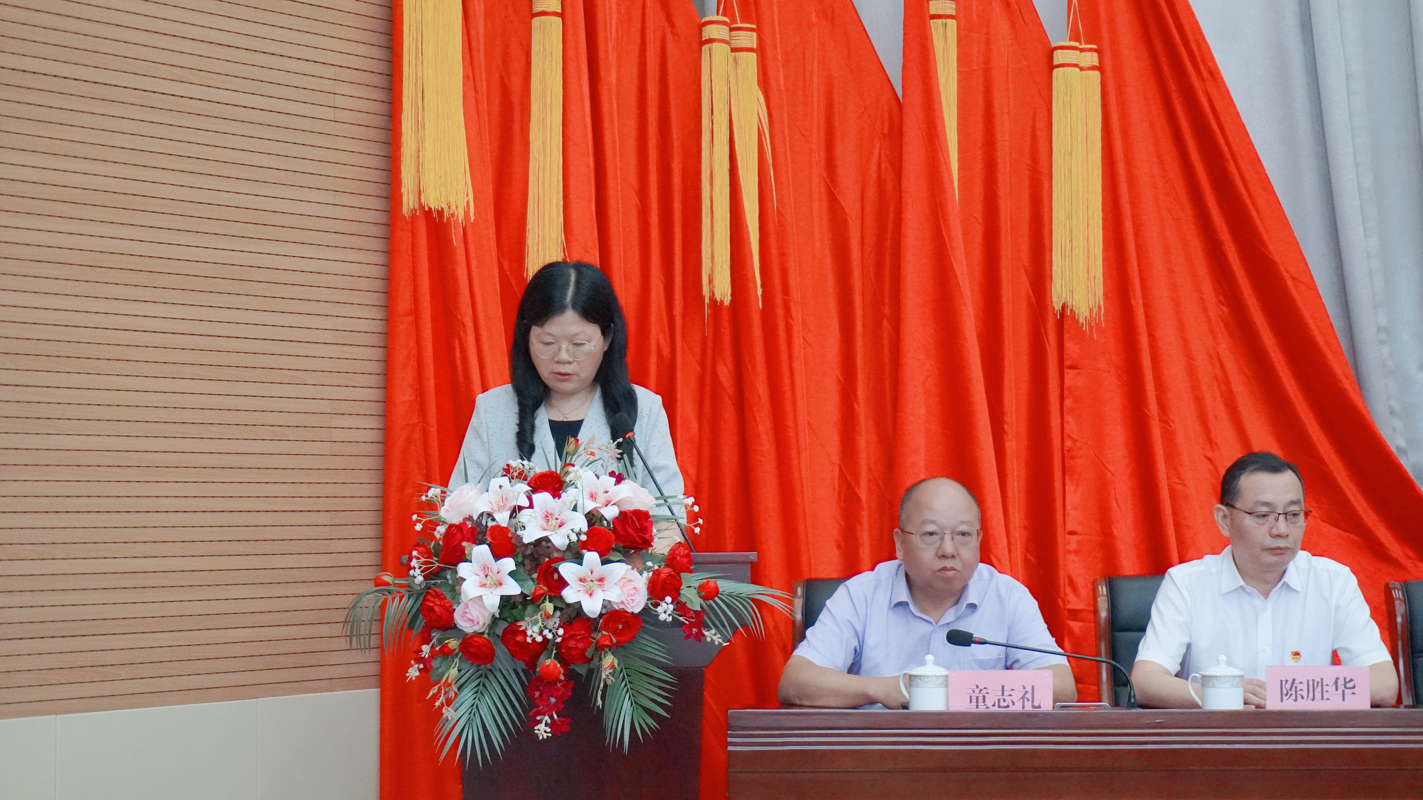 中國(guó)共產(chǎn)黨池州市第三人民醫(yī)院黨員大會(huì)勝利召開(kāi)